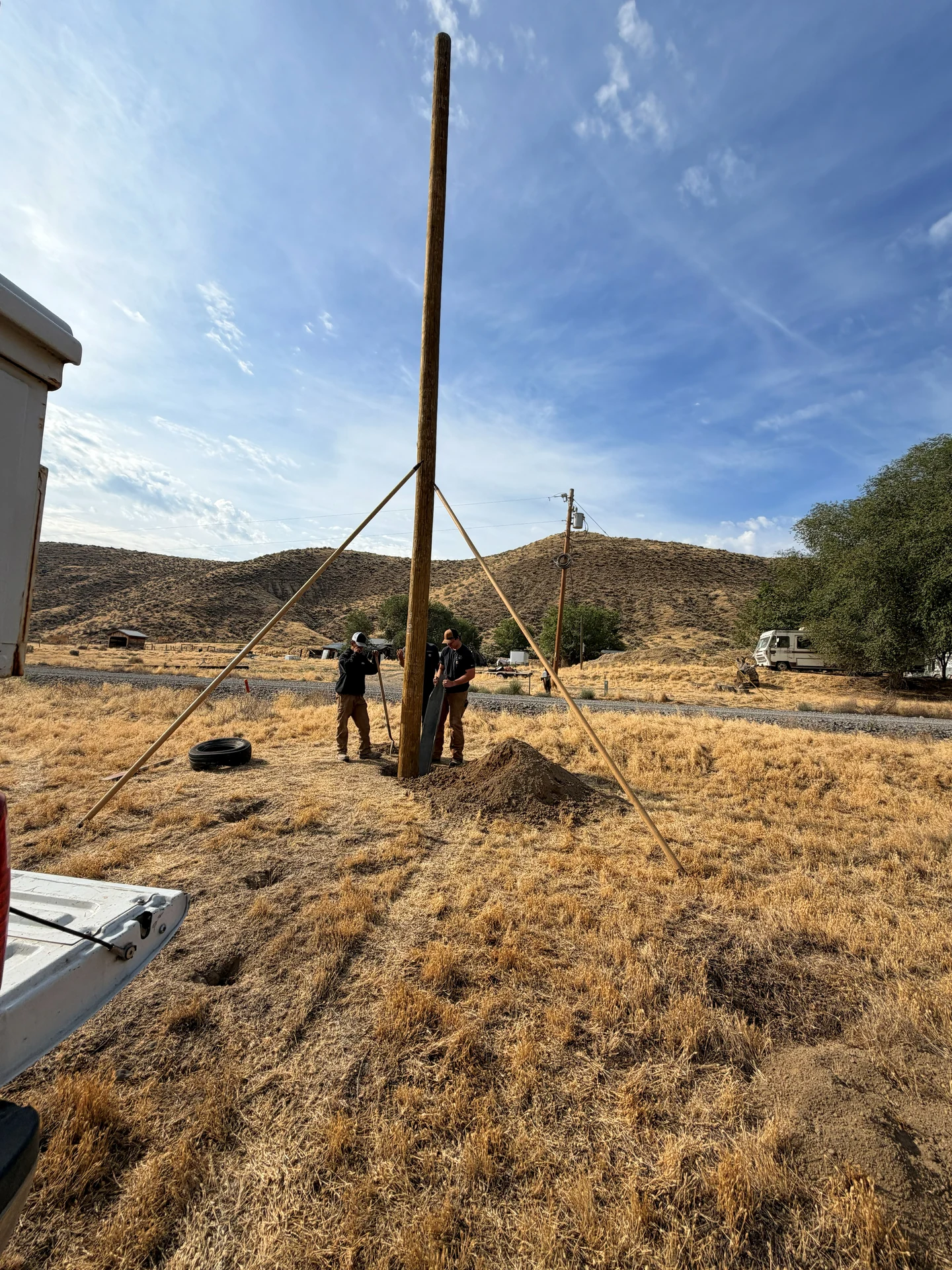 Agricultural utility pole installation on rural ranch property in Ontario, OR by Campbell Electric