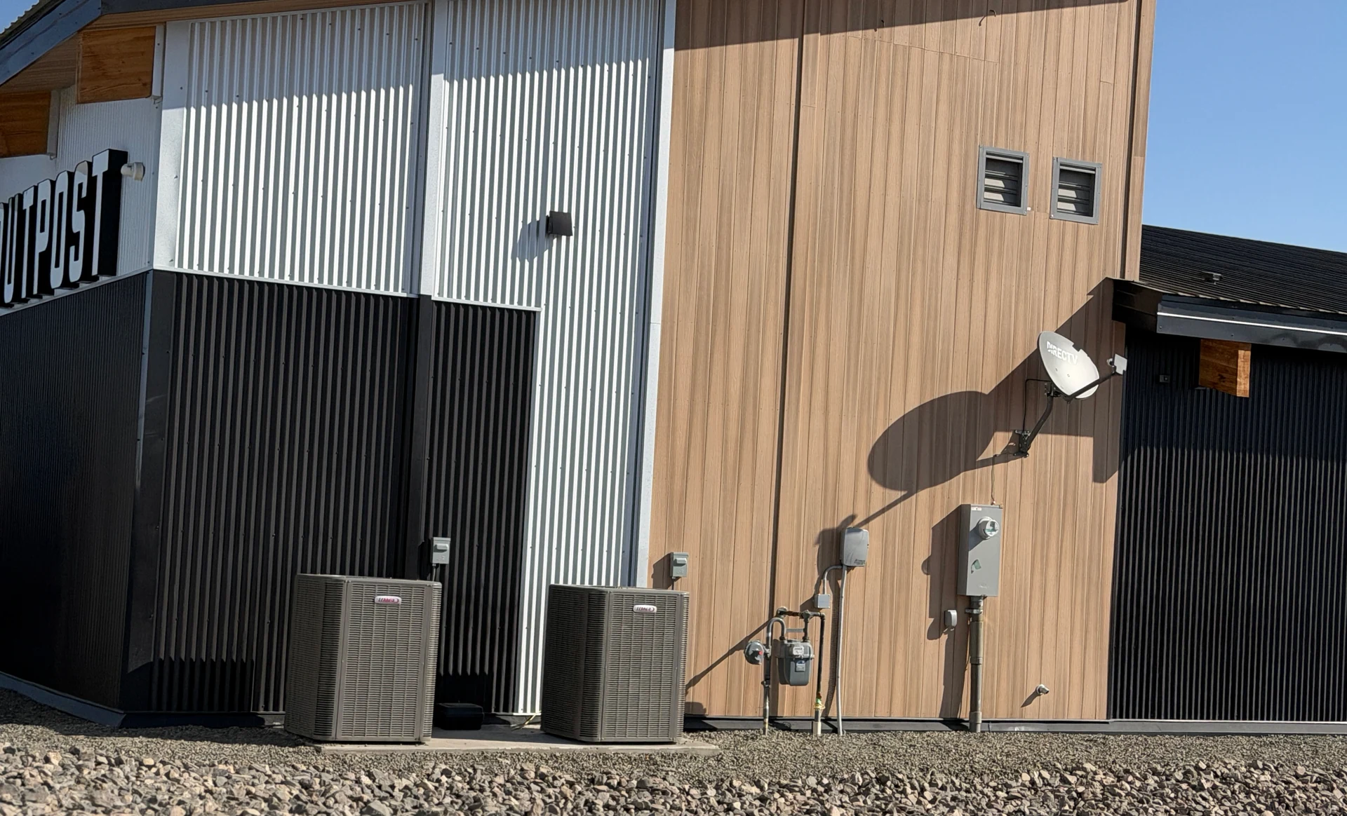 Commercial building electrical meter HVAC disconnect and exterior wiring in Ontario, OR by Campbell Electric